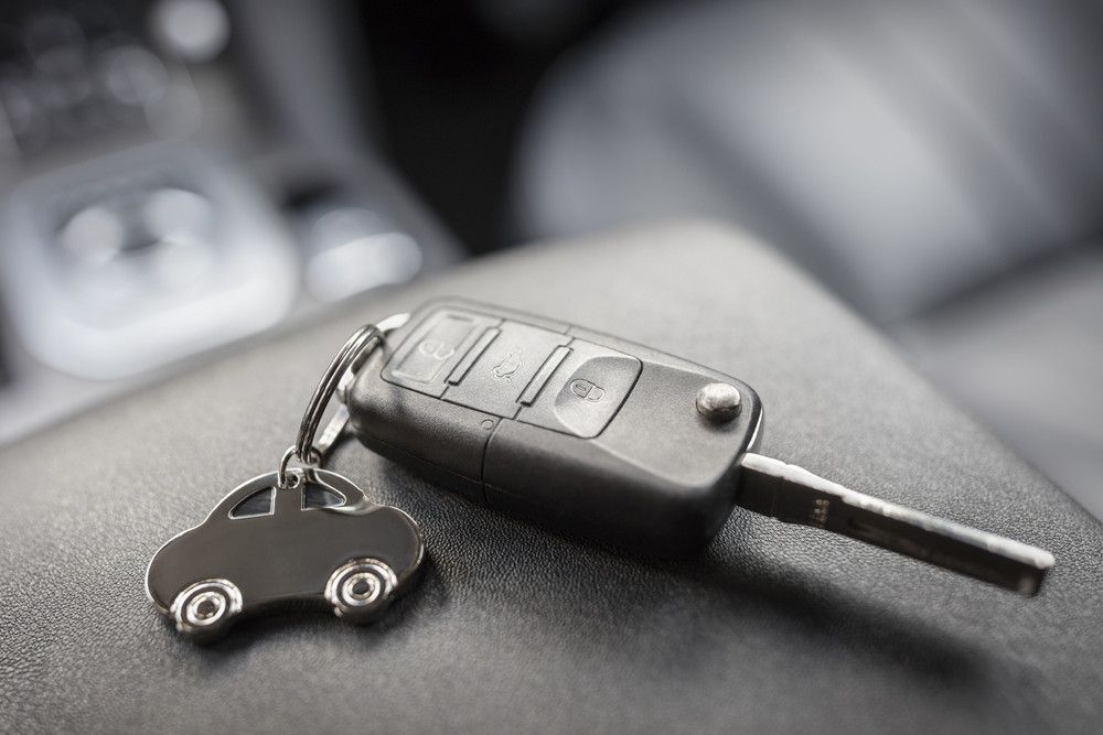 car keyring on a vehicle car